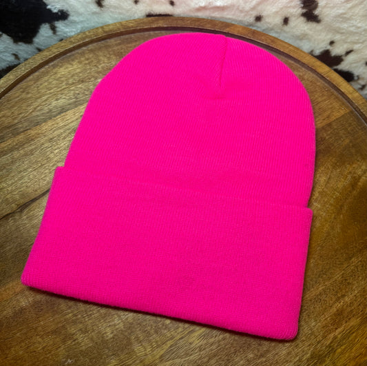 BEANIE WITH 1 PATCH- HOT PINK