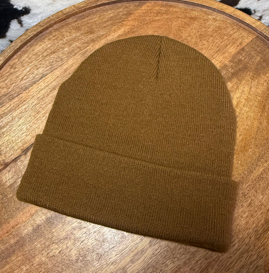 BEANIE WITH 1 PATCH- BROWN