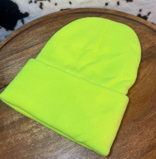 BEANIE WITH 1 PATCH- NEON YELLOW